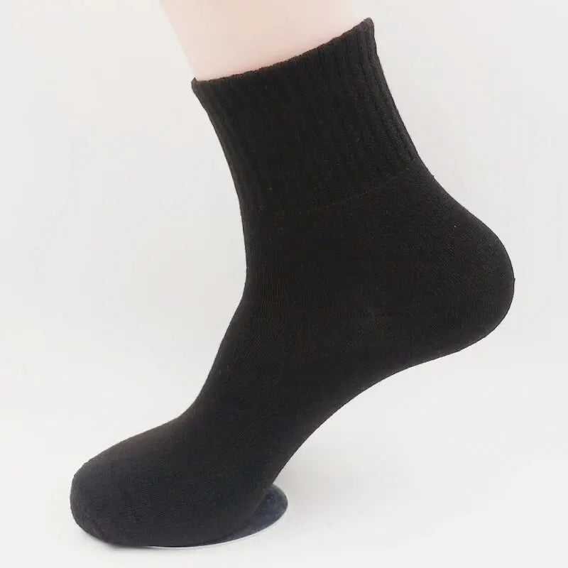 10/5/3MEN'S Mid-calf Socks Cotton Socks for All Seasons, Solid Colour and Versatile