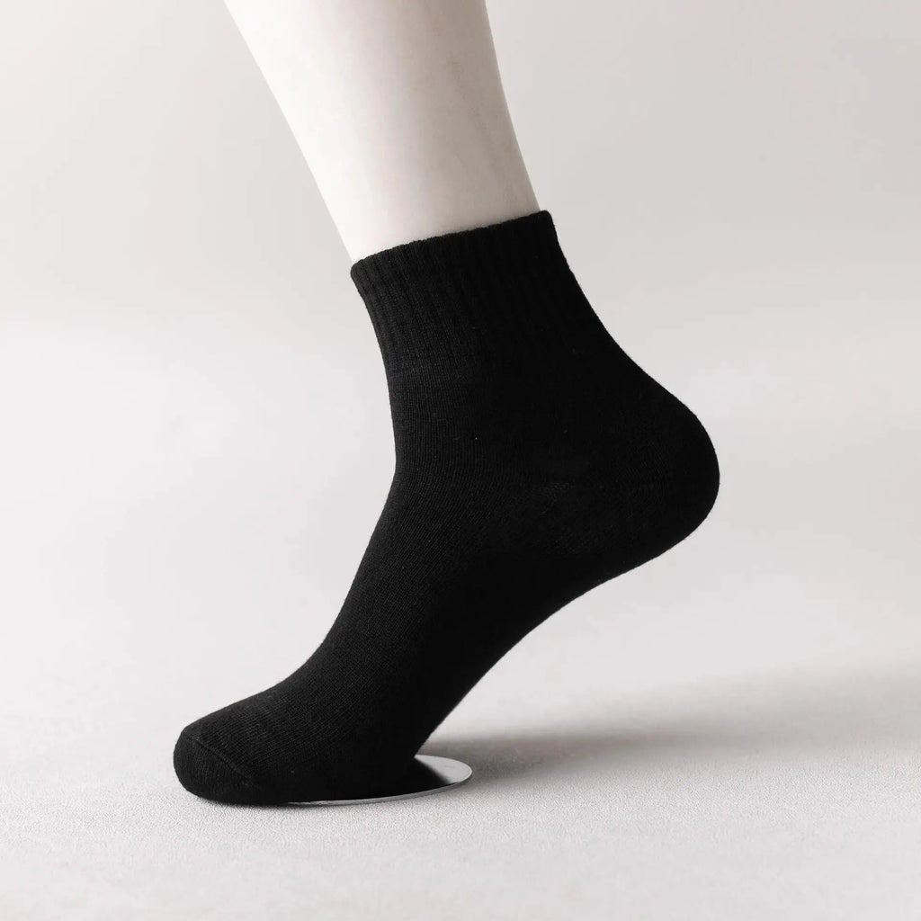 10/5/3MEN'S Mid-calf Socks Cotton Socks for All Seasons, Solid Colour and Versatile